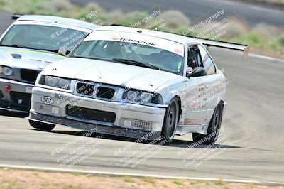 media/May-04-2025-Lucky Dog Racing (Sun) [[21629467aa]]/Turn 4 (10-1045am)/Front/